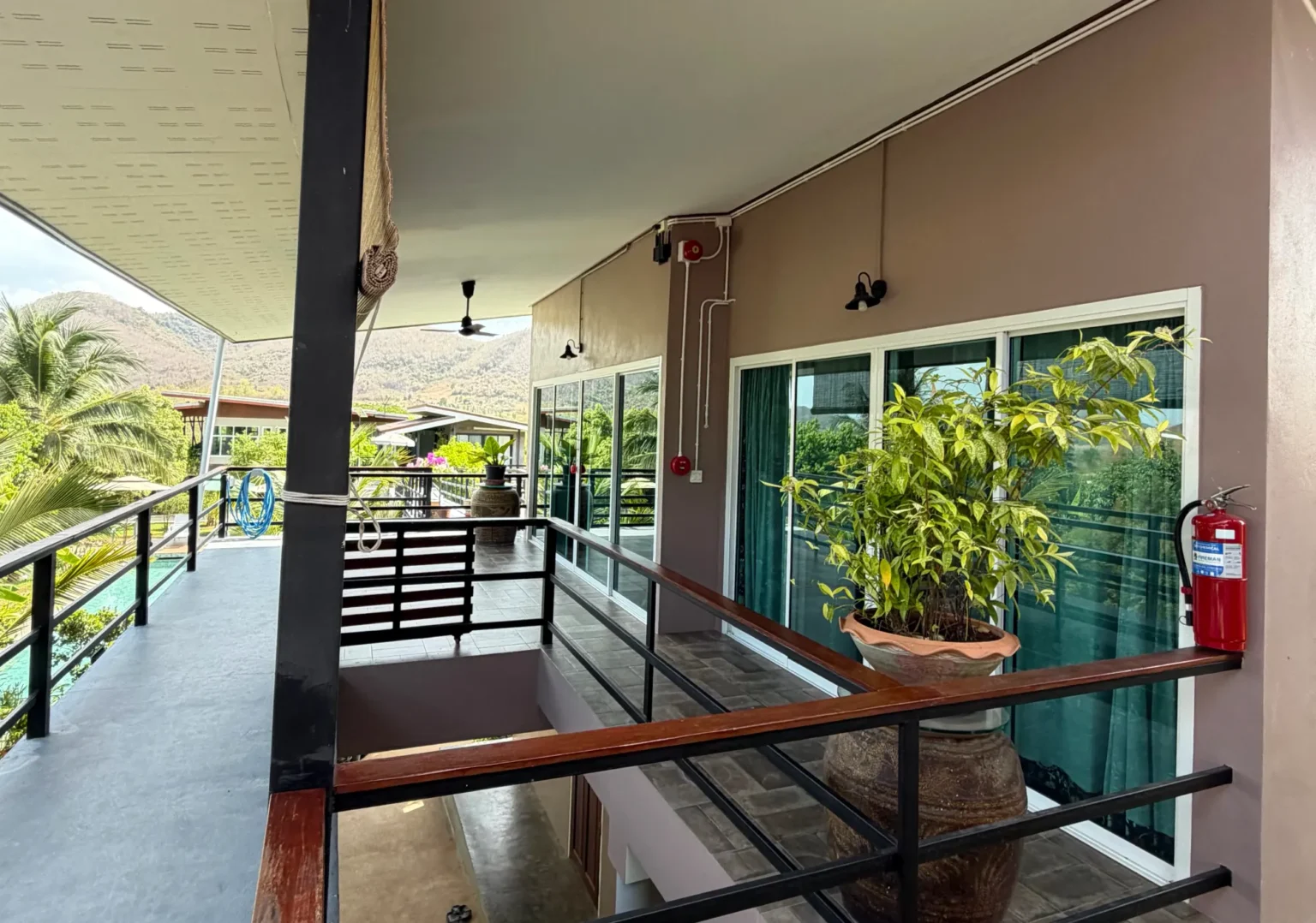 Villa Pilatus · Swiss Baan Chiang